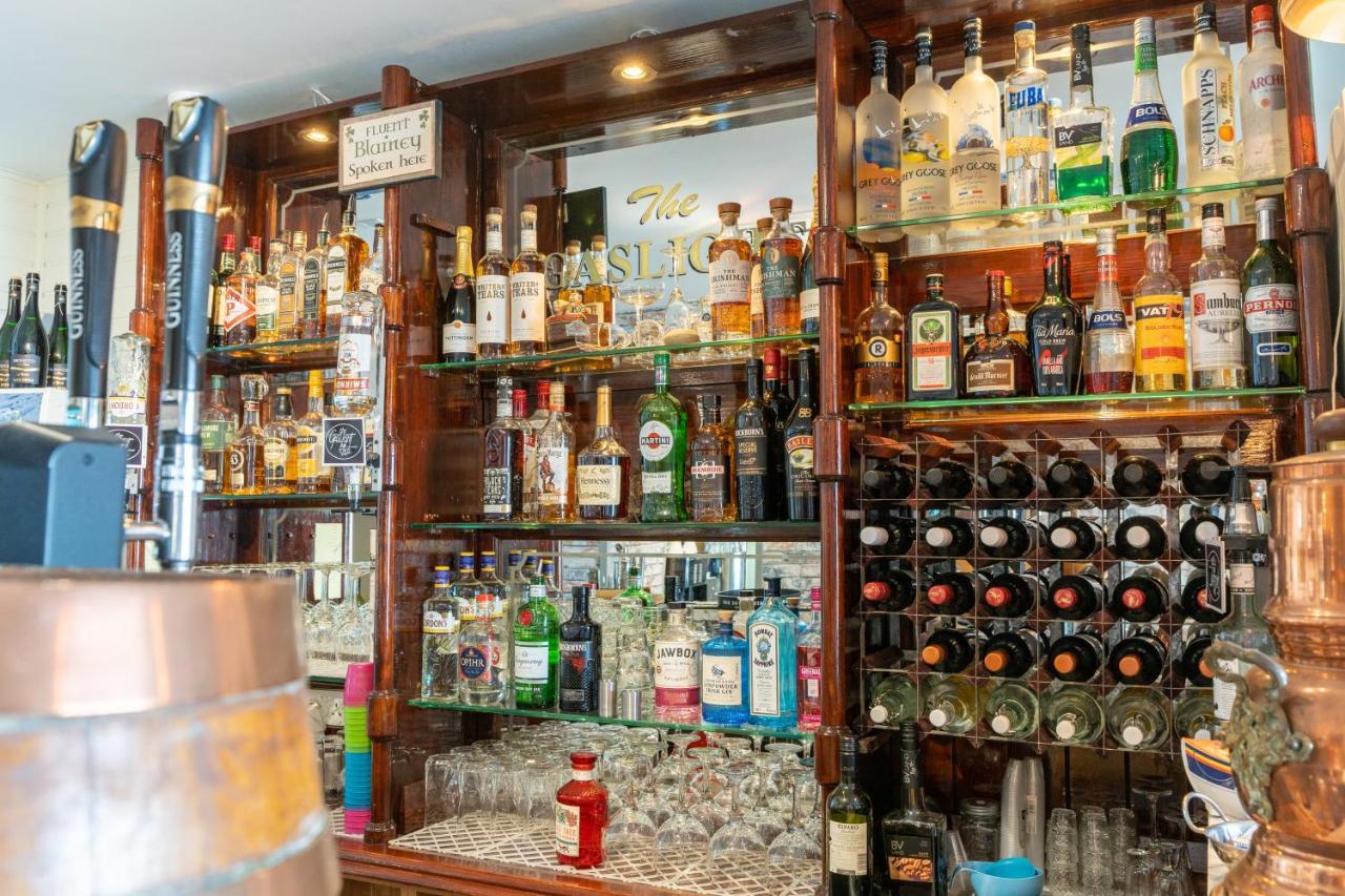 The Gaslight Inn Self Catering Holiday Apartments Rossnowlagh Donegal Eksteriør billede