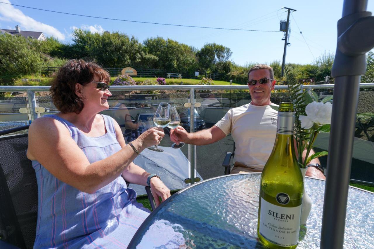 The Gaslight Inn Self Catering Holiday Apartments Rossnowlagh Donegal Eksteriør billede